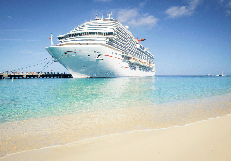 Besteige ein Kreuzfahrtschiff und erlebe eine unvergessliche Kreuzfahrt im Winter