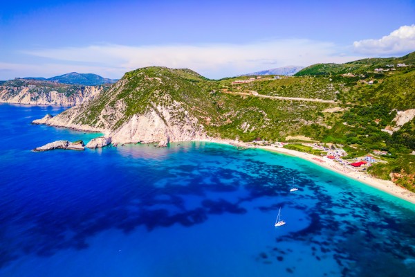 Finde die besten Pauschalreiseziele für den Familienurlaub und tolle Urlaubsangebote für die Griechischen Inseln günstig bei Travioro (1)