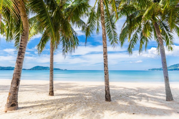 Der Patong Beach in Phuket ist einer der schönsten Strände in Thailand