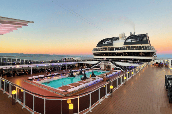 Buche deine traumhafte Kreuzfahrt mit MSC Cruises bei Travioro