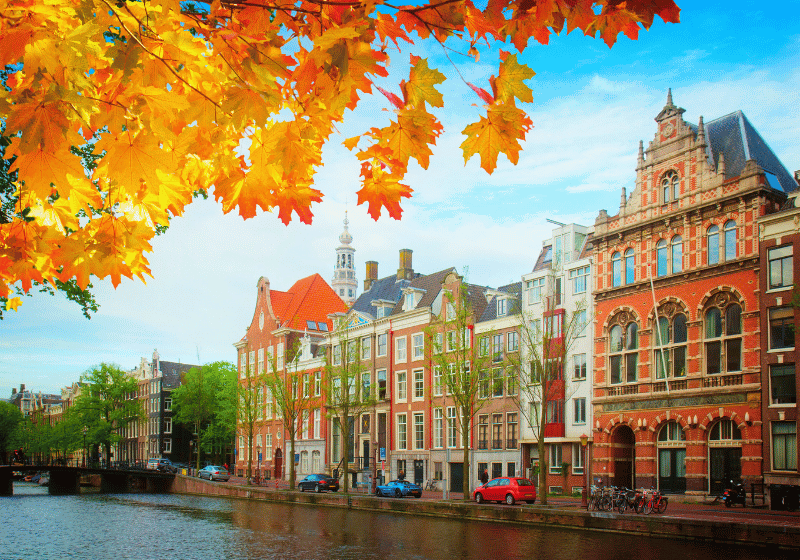 Die Herbstferien sind perfekt für einen Städtetrip in schöne Städte wie Amsterdam