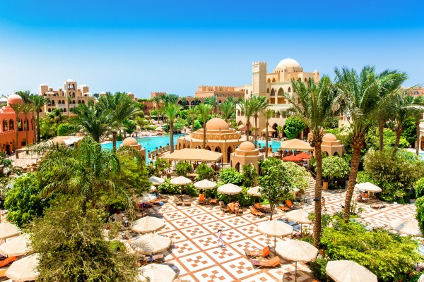 Magische Architektur der traditionellen RED SEA HOTELS