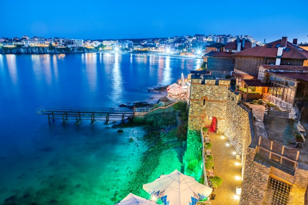 Der leuchtende Hafen Sozopol