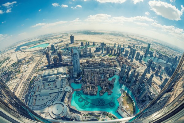 Bestaune die moderne Architektur im Dubai Urlaub mit Travioro