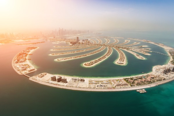 Die künstlich angelegte Insel Jumeirah Beach