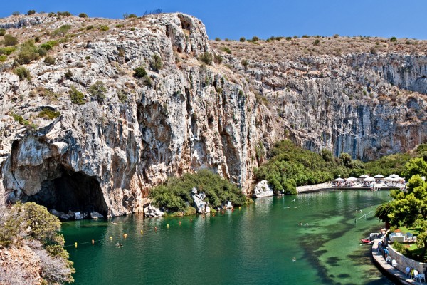 Entspanne im Athen Urlaub am Strand Vouliagmeni