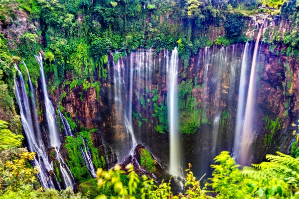 Der Tumpak Sewu Wasserfall in Java