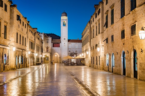 In Dalmatien erlebst du einen Urlaub mit Flair der alten Städte