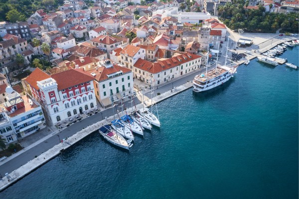 In Dalmatien kannst du sowohl in Nord als auch Süd tolle Unterkünfte für den Urlaub finden