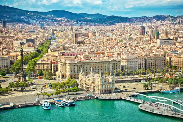 Ein Besuch in Barcelona ist ein Top Tipp für deinen Spanien Urlaub mit Travioro