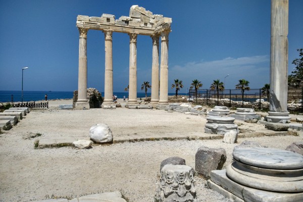 Besuche auf der Türkei Reise auch berühmte Monumente